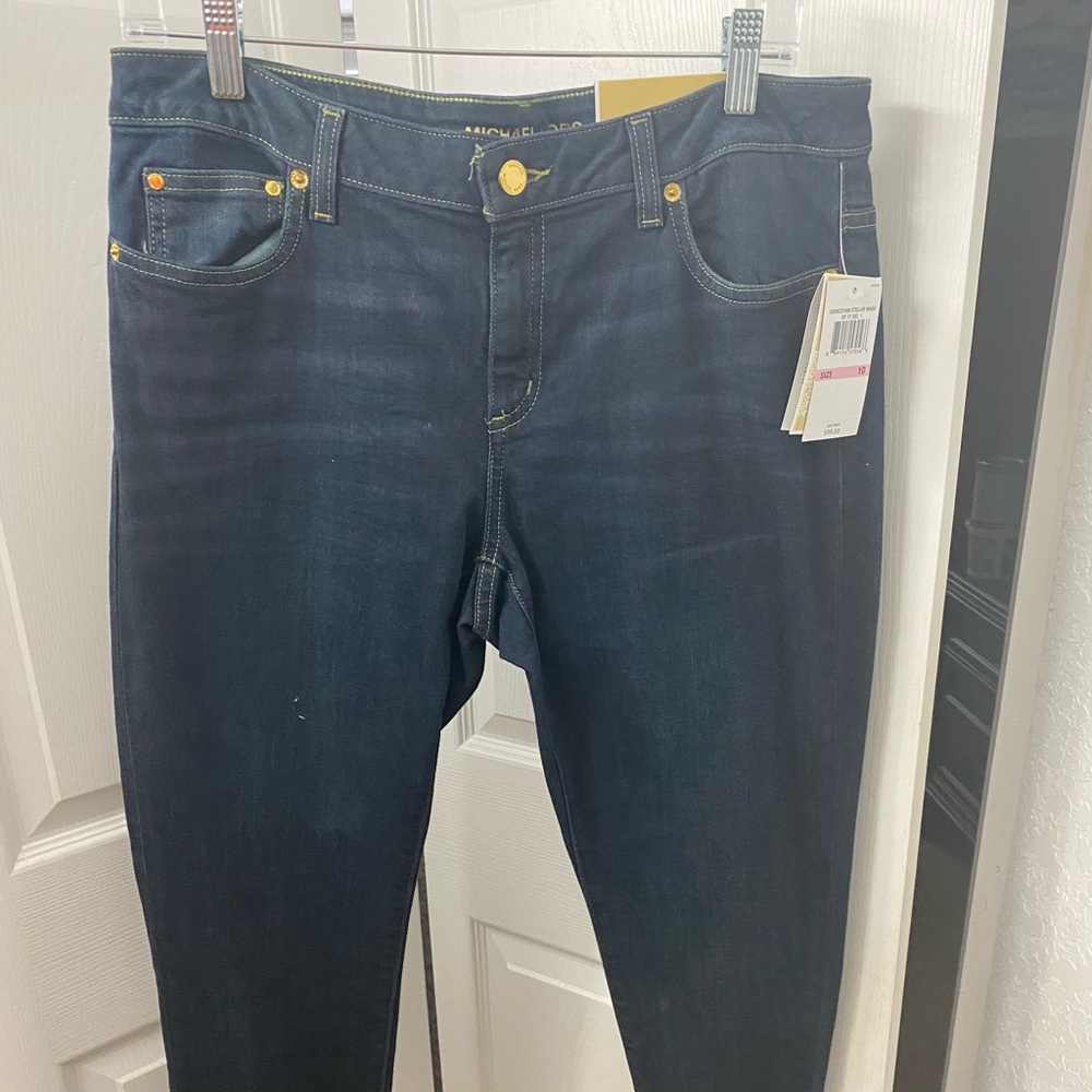 New with tag.  Micheal Kors jeans.